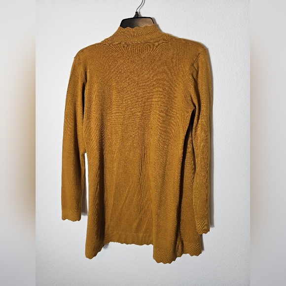 Revolution Stitch Fix Women's Mustard Cardigan Sweater Size Small Petite NWT - Picture 6 of 8